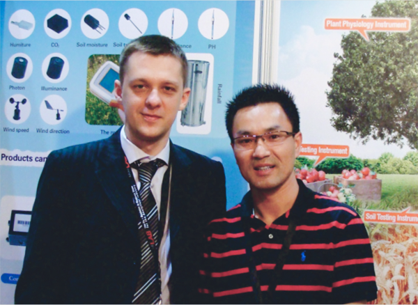 托普云農與海外公司高層、技術研發(fā)人員進行交流合作2